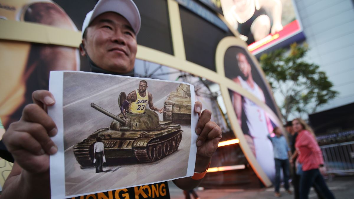 NBA Halts Personalizing of Apparel Following 'FreeHongKong' Controversy