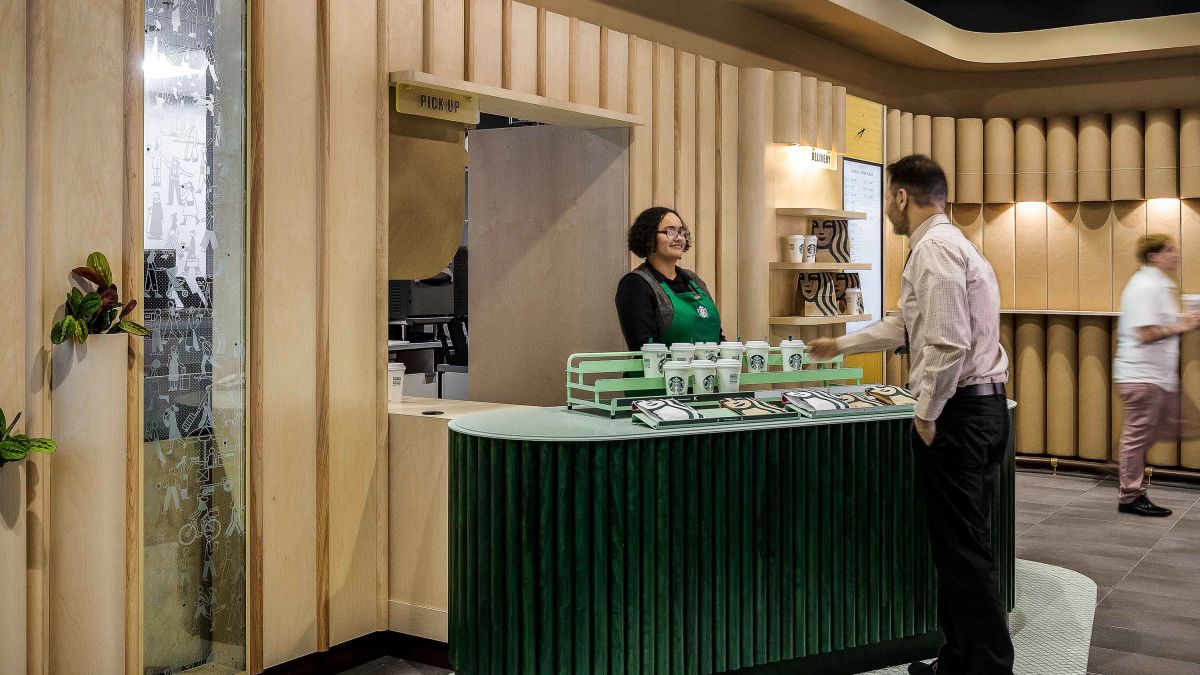 Starbucks Doesn T Want You To Order At Its Newest Store Cnn
