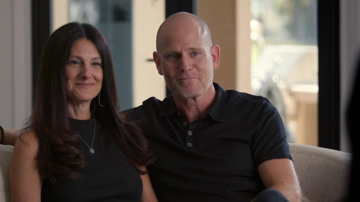 Couple explain swingers lifestyle to Lisa Ling picture