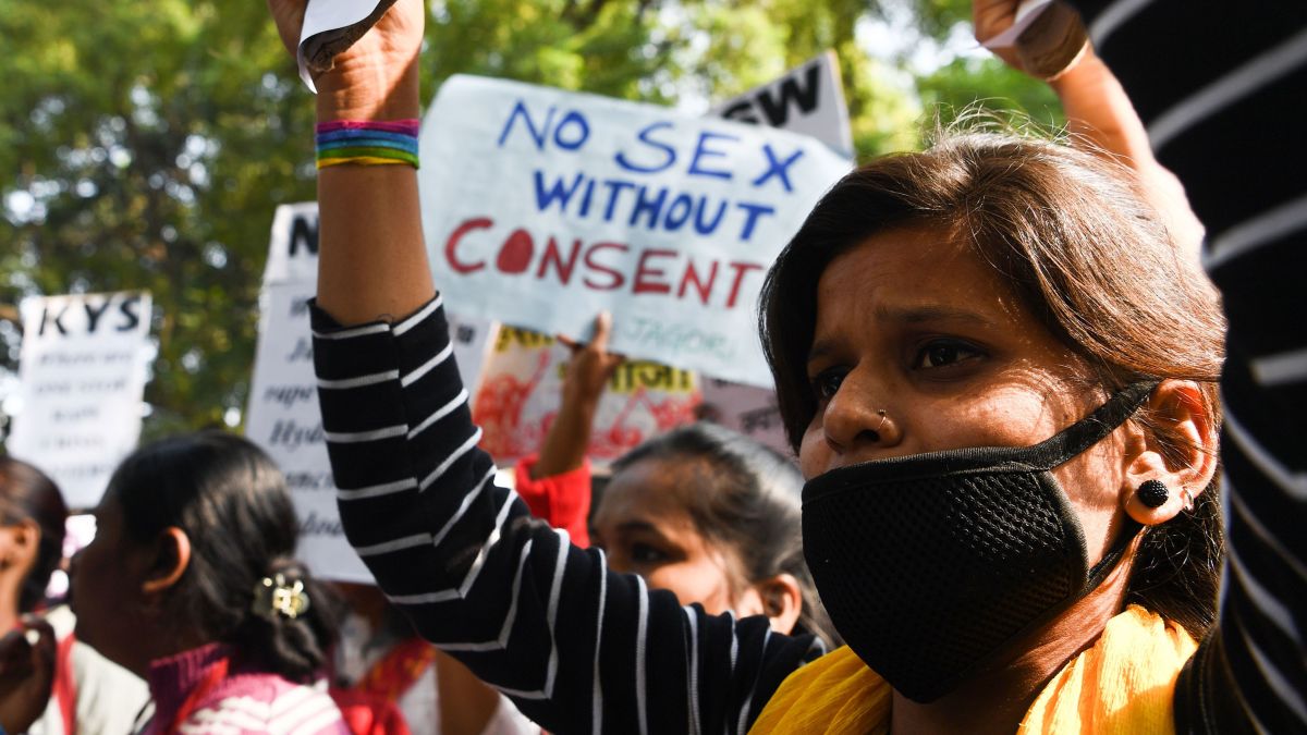 Muder Sex Porn Bf Rape - India gang-rape case sparks protests and raises old questions about women's  safety | CNN