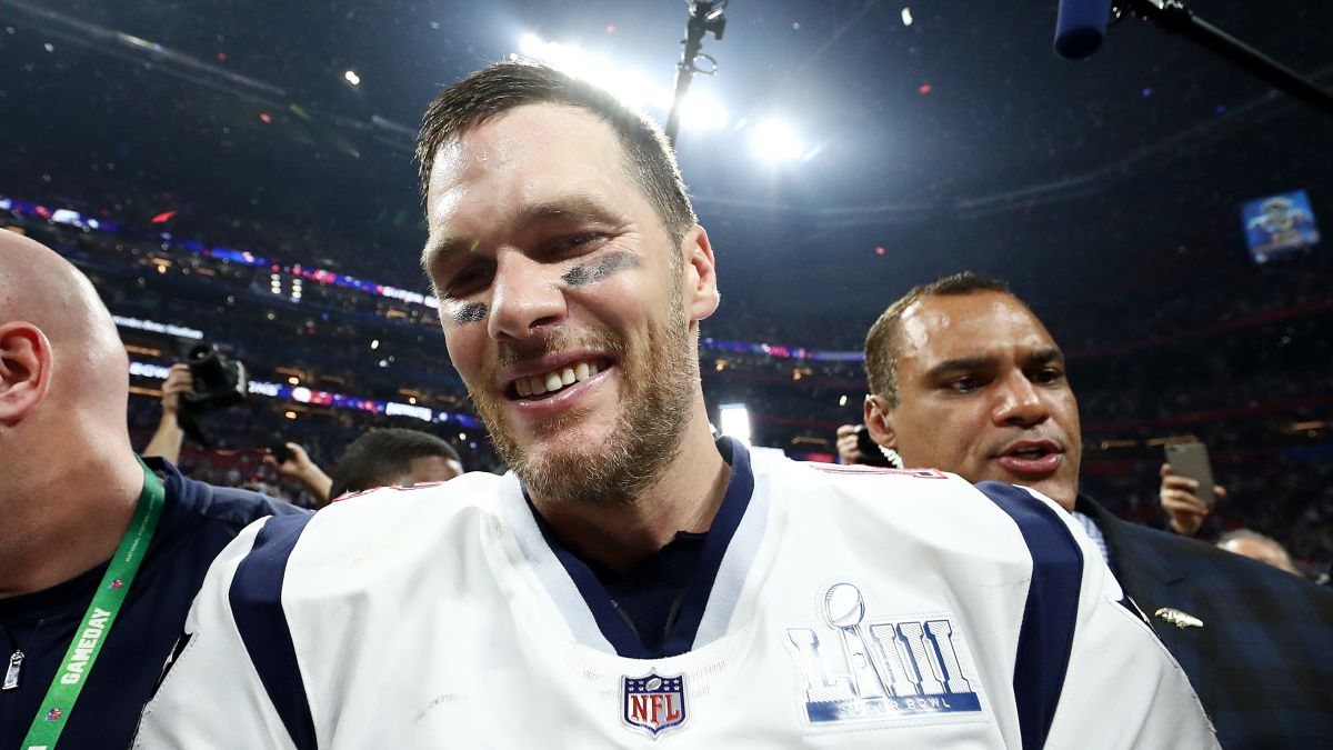 Brady exits NFL playoffs with loss, retirement unlikely