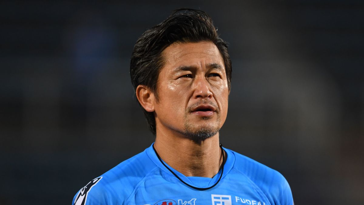 Kazuyoshi Miura: World's oldest professional footballer, 52, signs new  contract - CNN