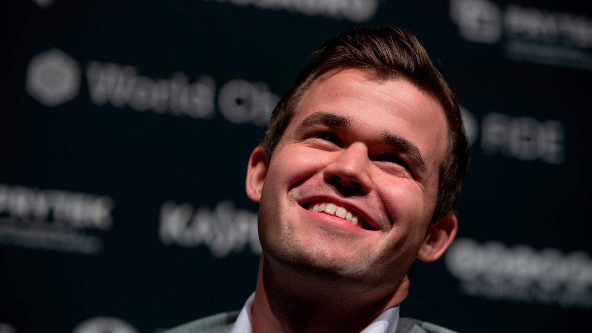 Chess: Carlsen extends record unbeaten streak after beating world No 2  Caruana, Magnus Carlsen