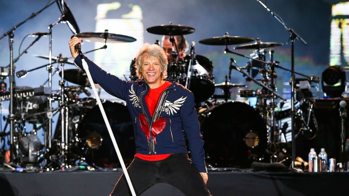 Bon Jovi announces new album and summer tour with Bryan Adams | CNN