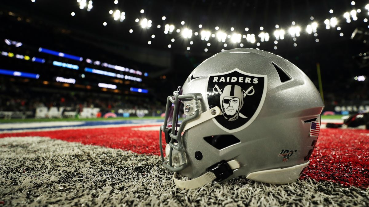 Las Vegas Raiders Balloon Football