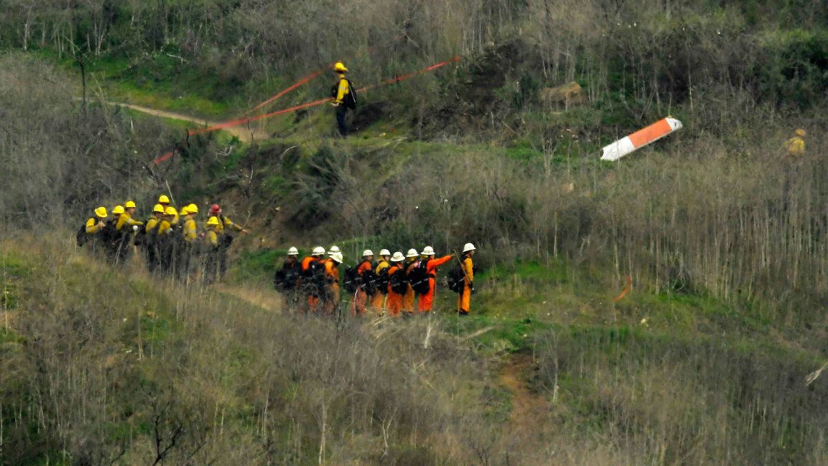 The Helicopter That Crashed Killing Nine People Including Kobe Bryant Dropped More Than 2 000 Feet A Minute Ntsb Says Cnn