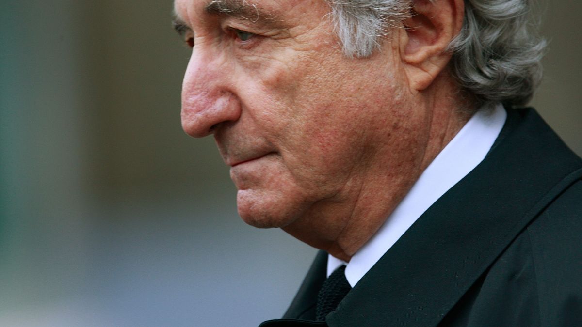 Bernie Madoff Says He S Dying And Wants Out Of Prison Cnn