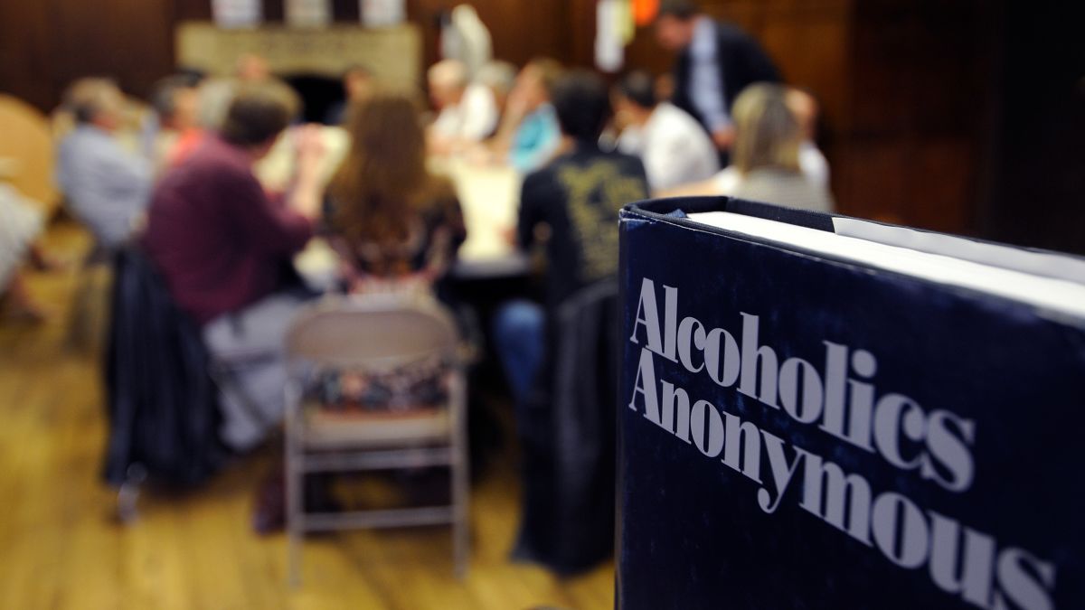 Alcoholics Anonymous may be the most effective path to staying abstinent,  study says - CNN