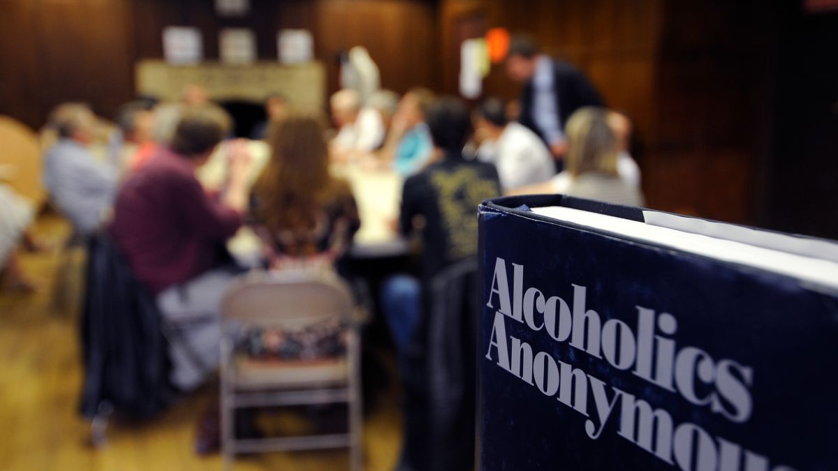 Alcoholics Anonymous may be the most effective path to staying abstinent,  study says - CNN