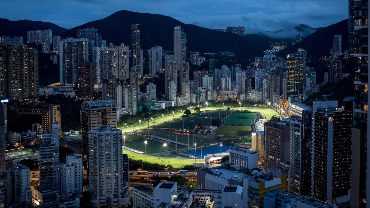 Hong Kong's night races gallop on... without the fans - CNN