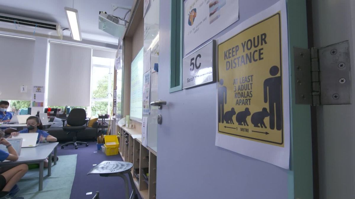 Schools In Hong Kong Are Back After 4 Months Cnn Video