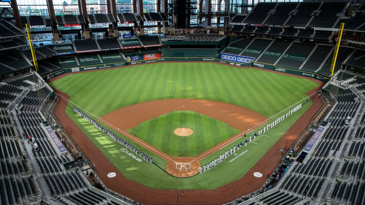 Jeter's Marlins Stand to Make More Money With Ballparks Empty