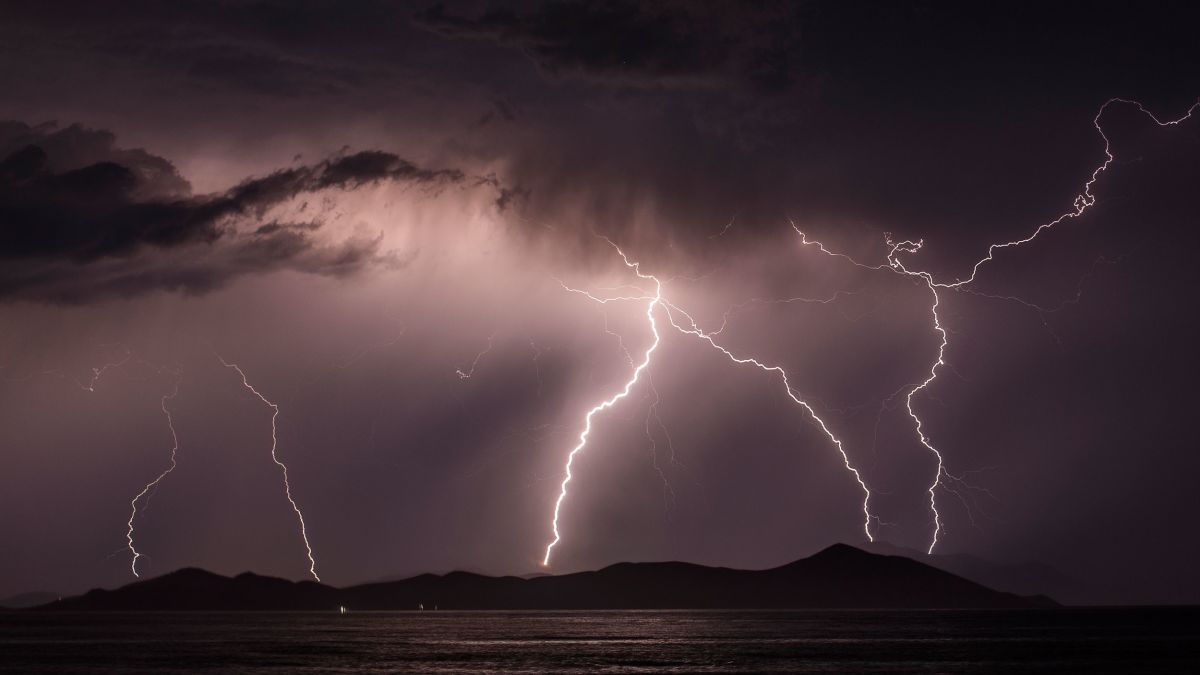 Thunderstorms can Trigger Serious Asthma Attacks