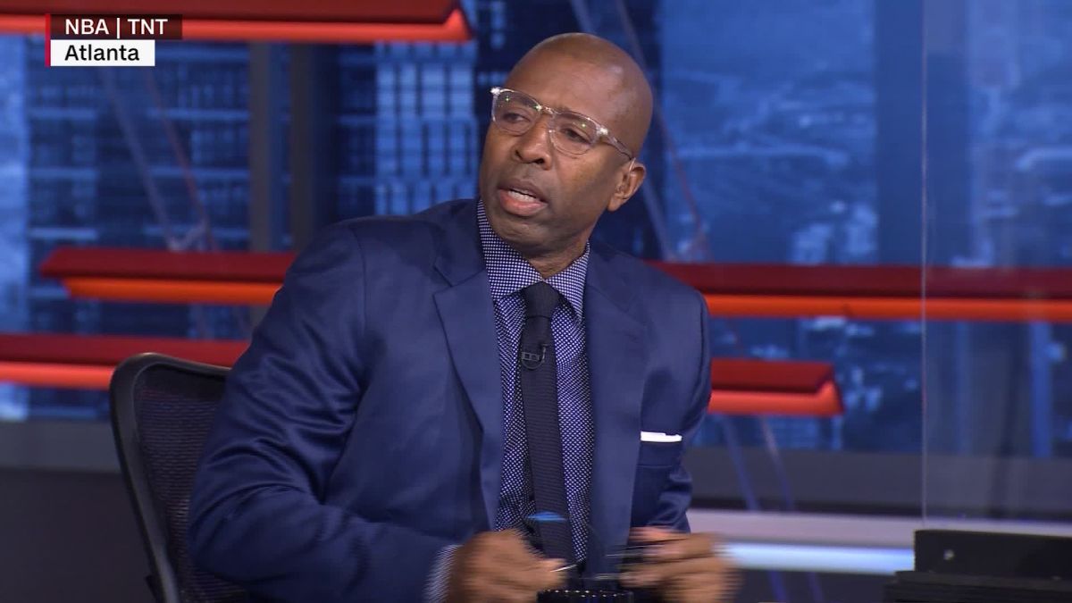 Kenny Smith Gives 'Inside The NBA' Behind The Scenes Insight