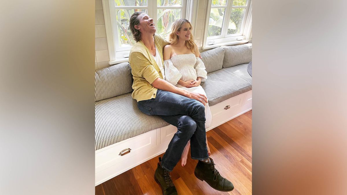 Emma Roberts Confirms She Is Expecting Her First Child Cnn