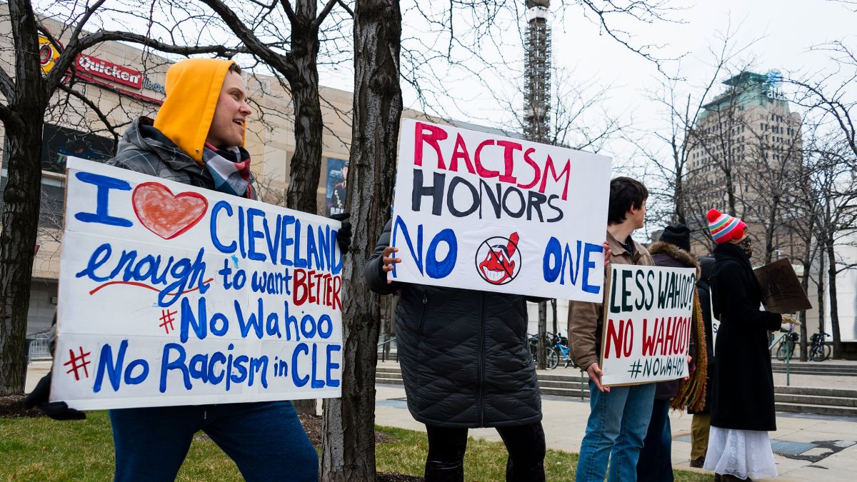 Cleveland bans Native American headdresses and face paint for home games at  Progressive Field 