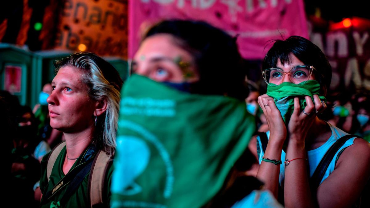 Argentina's Senate to vote on historic bill to legalize abortion - CNN