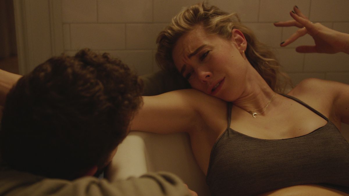 Pieces of a Woman' review: Vanessa Kirby and Shia LaBeouf star in a drama  that presents a home birth gone wrong in grueling detail - CNN
