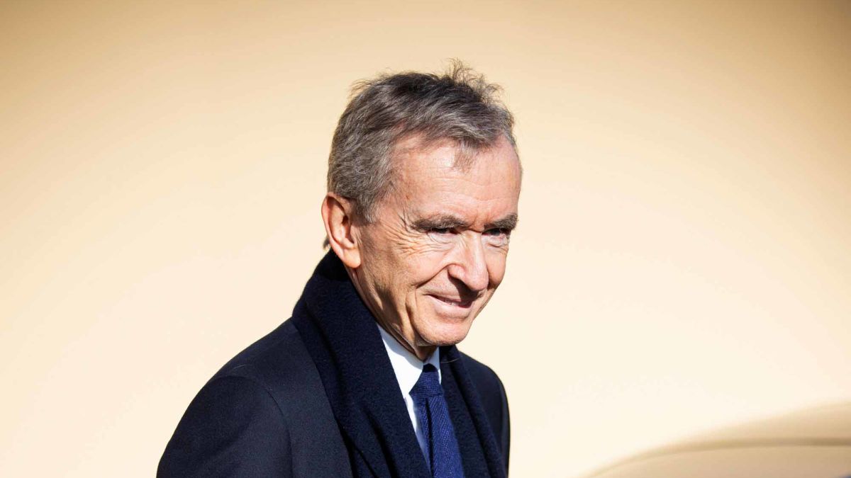 Arnault the king of cloth