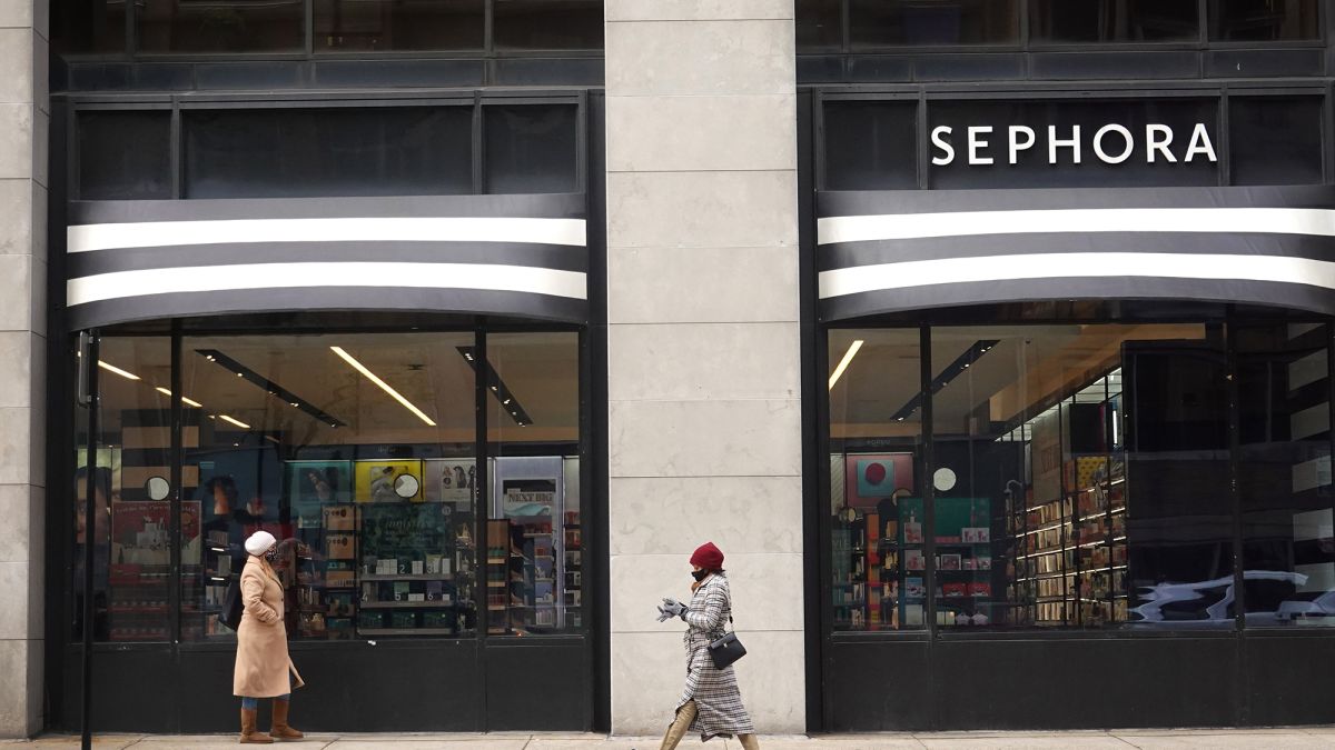 Sephora Plans 260 New Stores for 2021, Including 60 Freestanding