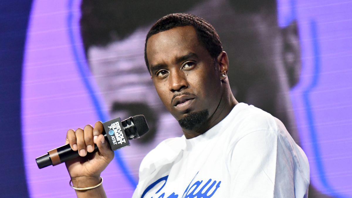 From Puff Daddy to Puffy to Diddy to Love, Sean Combs Is Reinventing  Himself—Again
