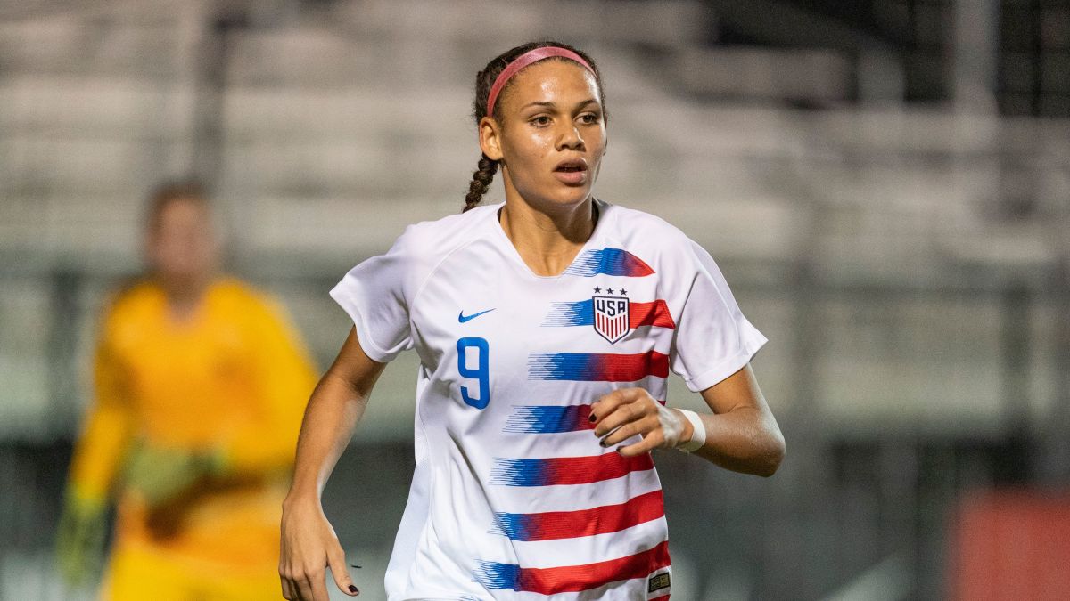 Washington Spirit forward Trinity Rodman with her father basketball News  Photo - Getty Images