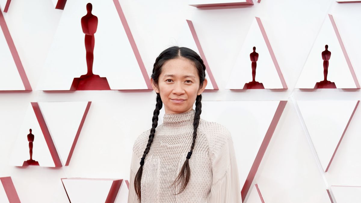 Nomadland S Chloe Zhao Has Made Oscar History With Best Director Win Cnn