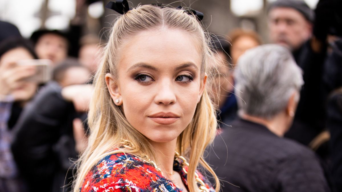 Euphoria' star Sydney Sweeney shuts down online criticism over her looks