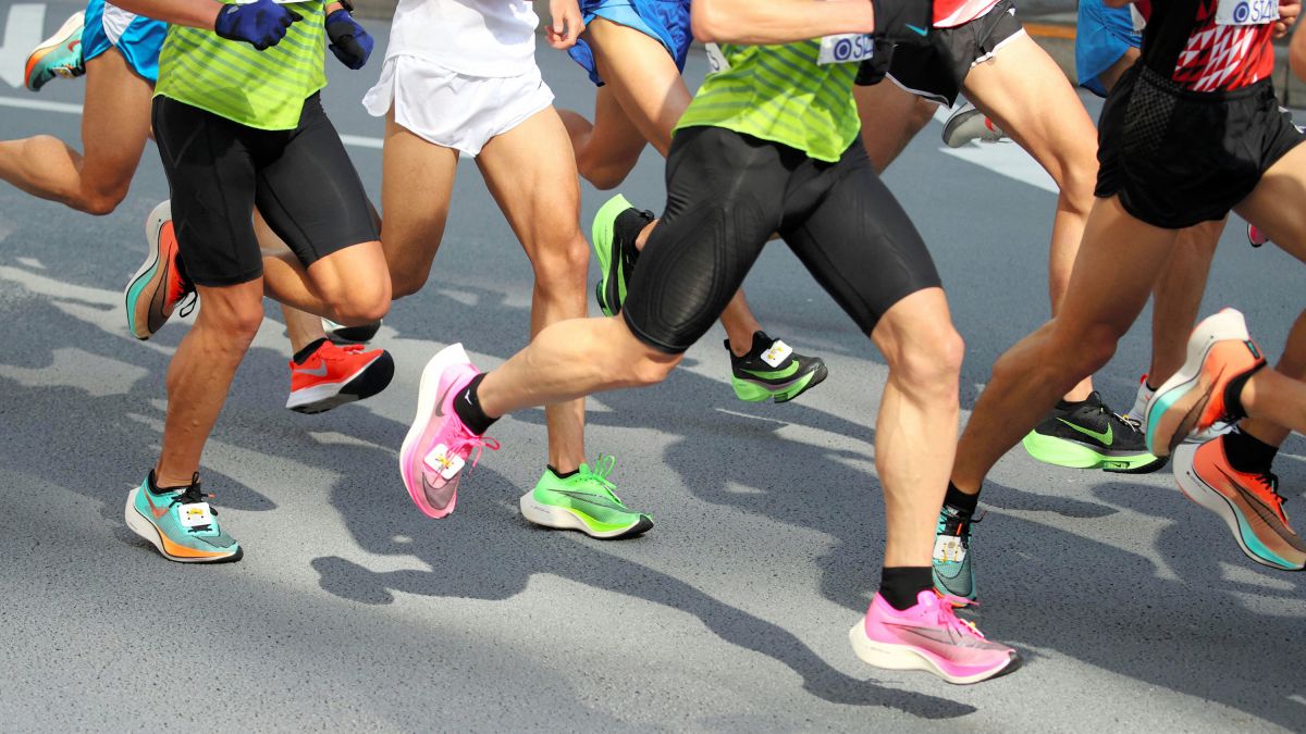 How Nike cornered the running shoe market - CNN
