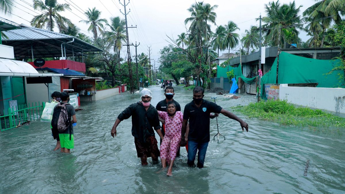 Thousands evacuated as powerful Cyclone Tauktae threatens western India - CNN