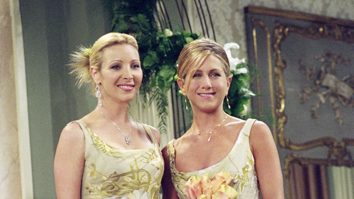 Lisa Kudrow Says She Originally Wanted To Play Rachel In Friends Cnn
