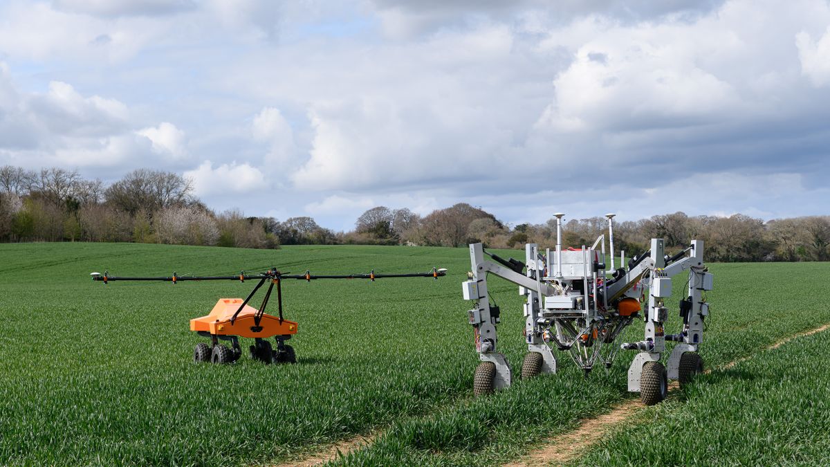 robot is killing weeds zapping them with electricity | Business