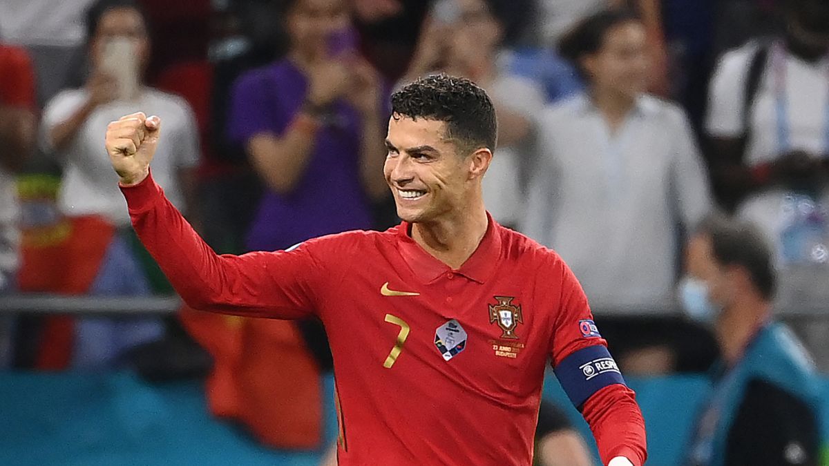 Cristiano Ronaldo Equals All Time International Goalscoring Record As Portugal Reach Euro 2020 Knockout Stages Cnn