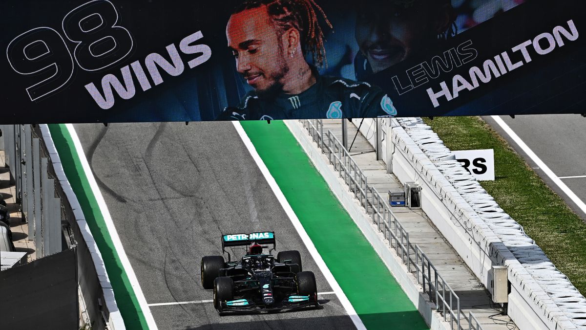 Hamilton warns he has 'unfinished business' after extending contract at  Mercedes, Sports