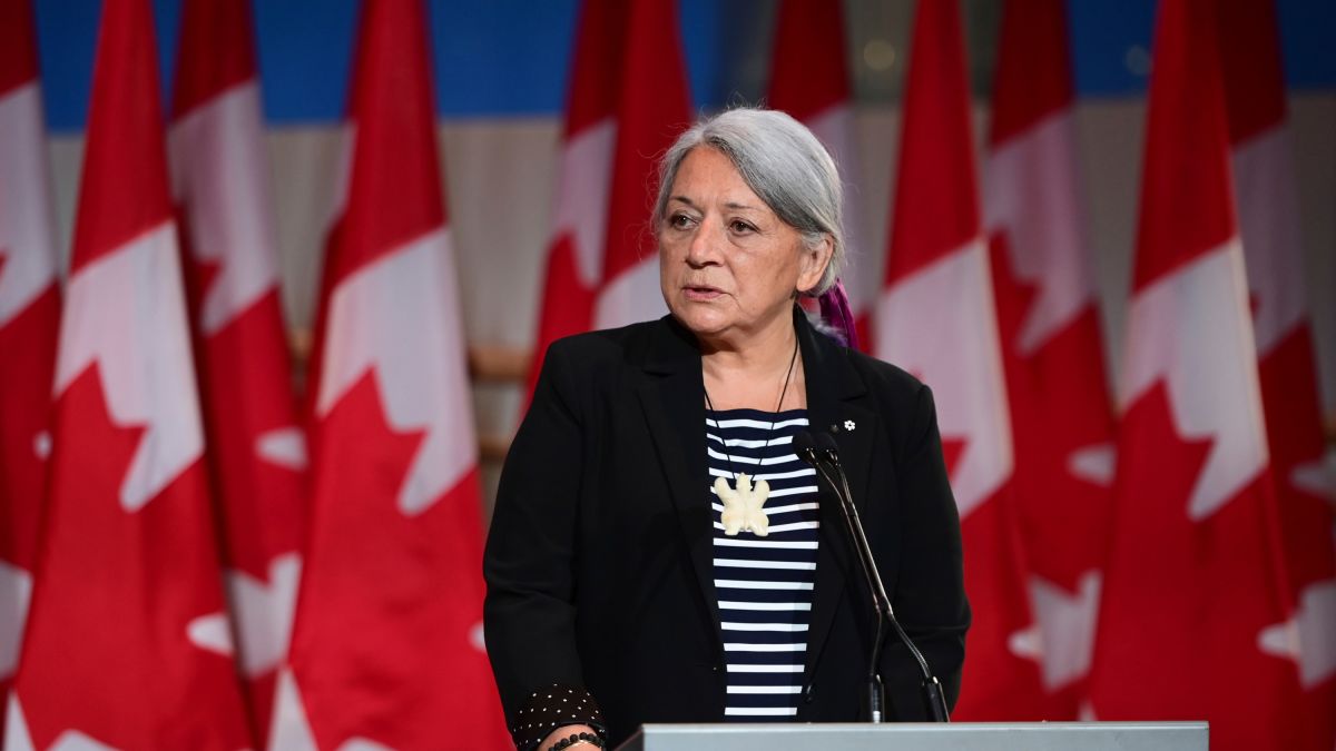 Mary Simon Installed As Canada S First Indigenous Governor General Cnn