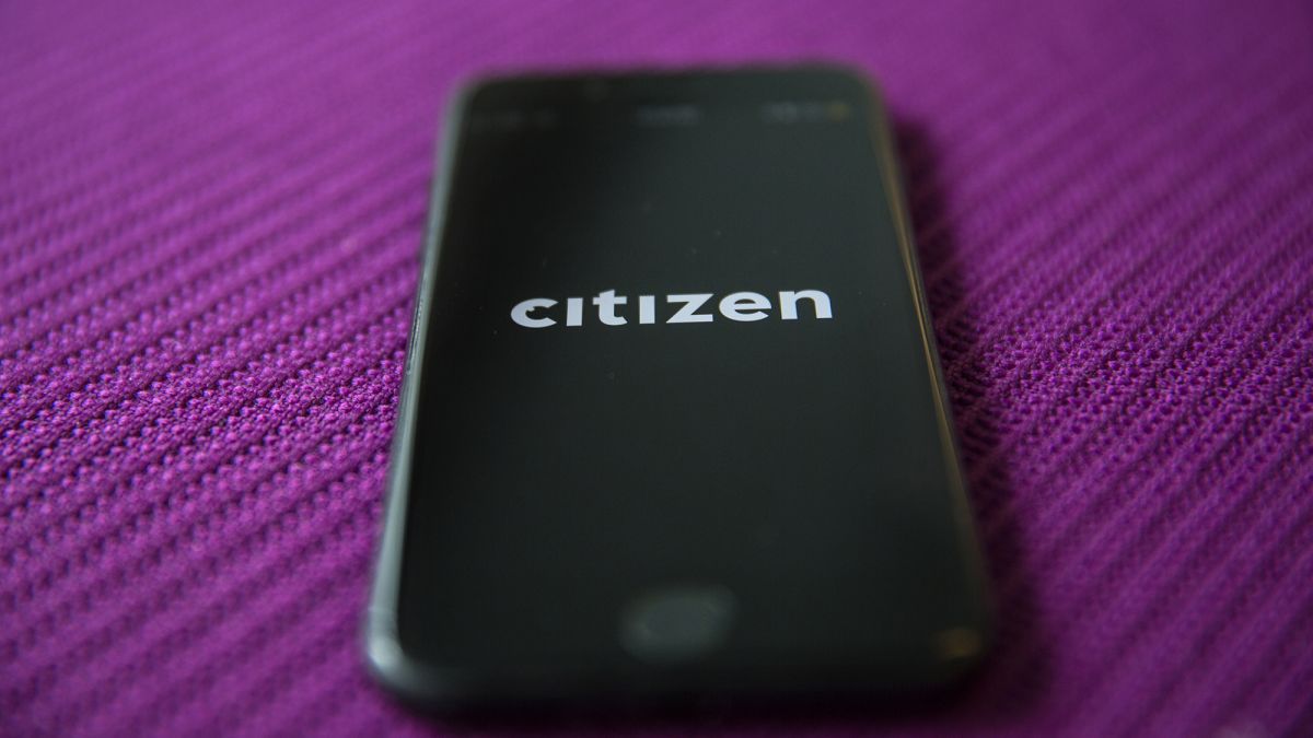 Citizen, real-time crime alert app, is now selling access to its on-demand  safety agents | CNN Business