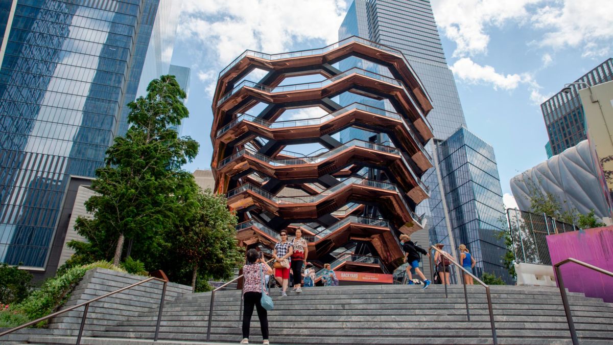 After Latest Suicide The Vessel In New York City S Hudson Yards Ponders Its Future Cnn