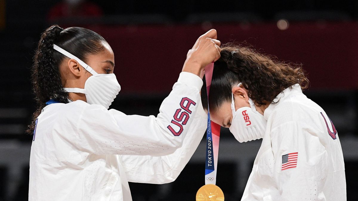 Team Usa Tops Olympic Medal Table As Closing Ceremony Wraps Tokyo Cnn