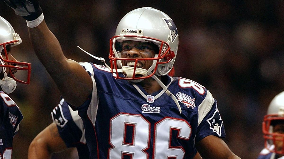 Former Super Bowl champ Patten dies in motorcycle crash