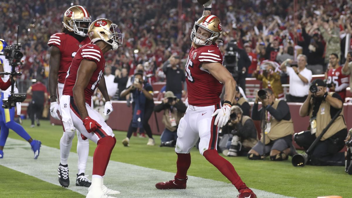 Photos from San Francisco 49ers snap four-game losing streak with