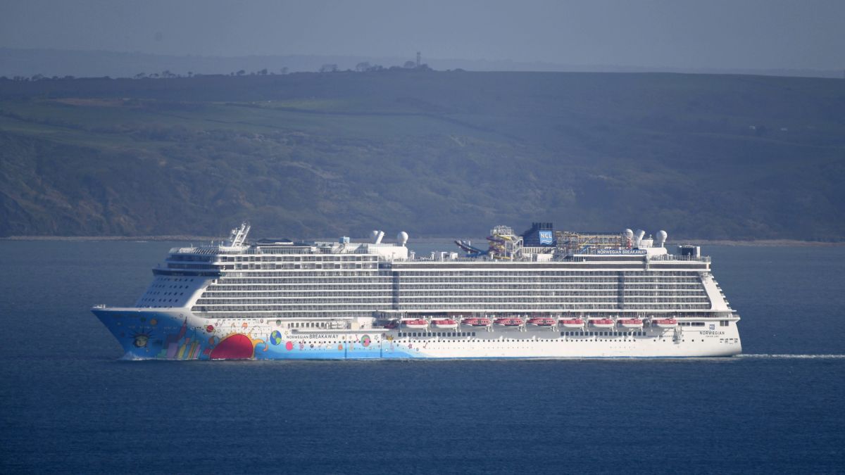 Norwegian Cruise Line to scrap single-use plastic bottles, eliminating 6  million per year - ABC News
