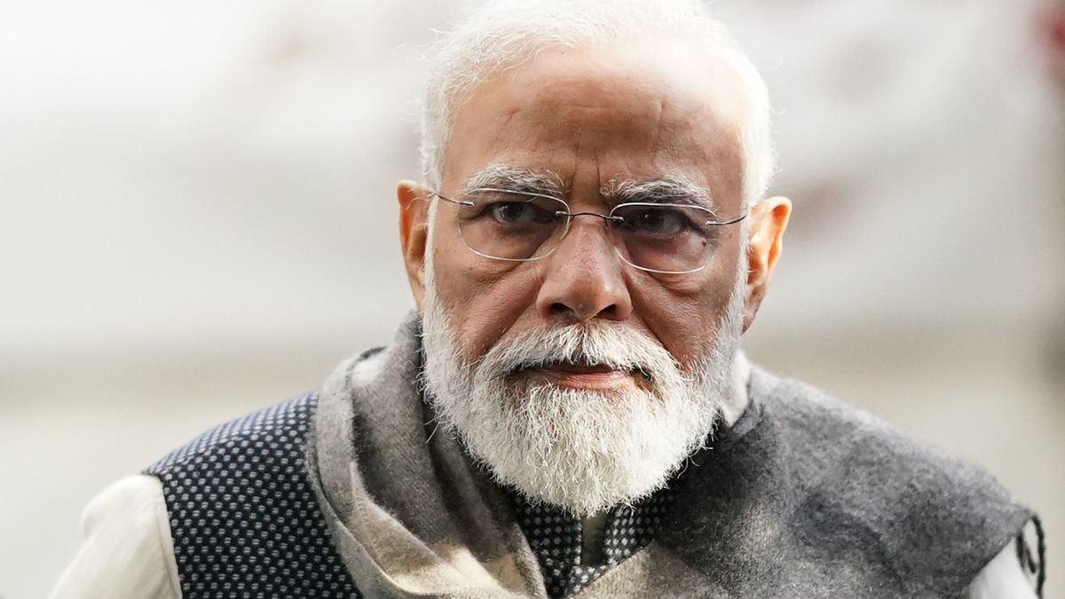 India's PM has personal Twitter hacked | CNN Business