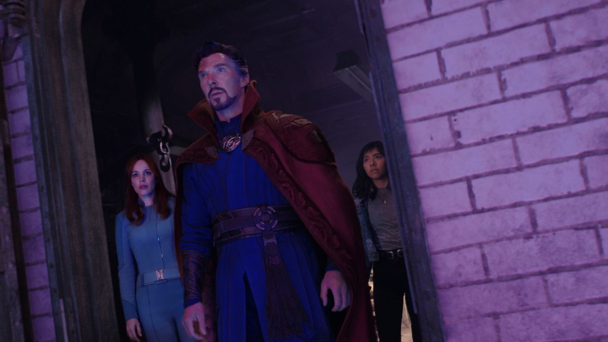 Doctor Strange in the Multiverse of Madness' review: Benedict Cumberbatch  stars in Marvel's sequel - CNN