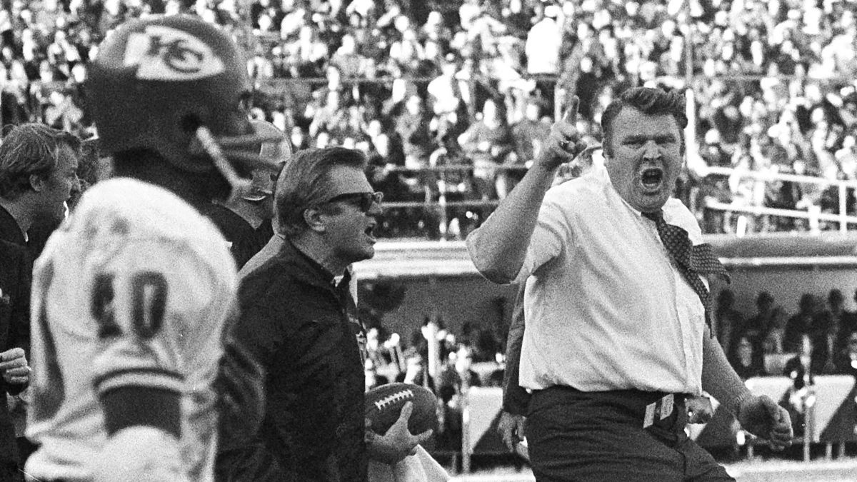 John Madden, NFL coach, commentator and prolific ad pitchman, dies at 85