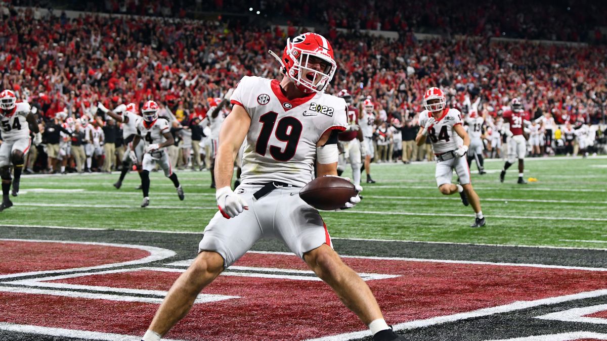 Georgia wins first national title since 1980