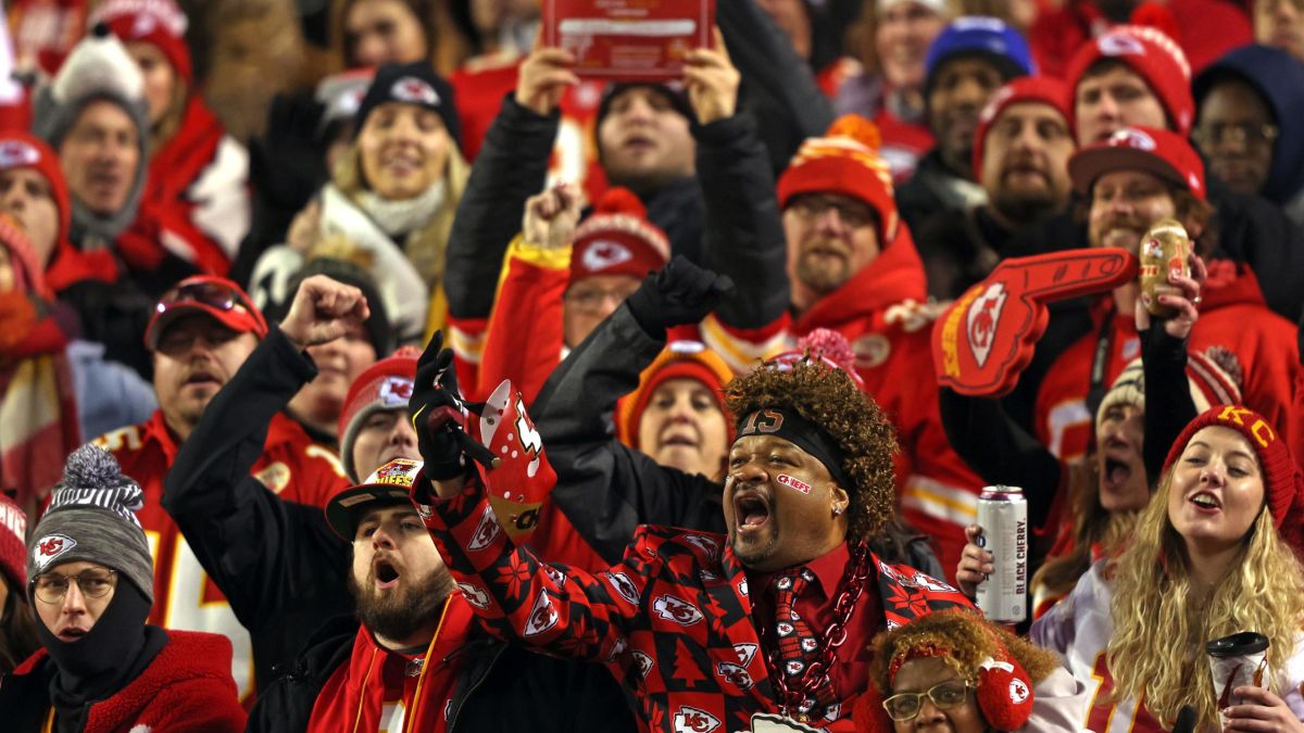 Bengals QB Joe Burrow compares Arrowhead Stadium noise to college road  games in SEC