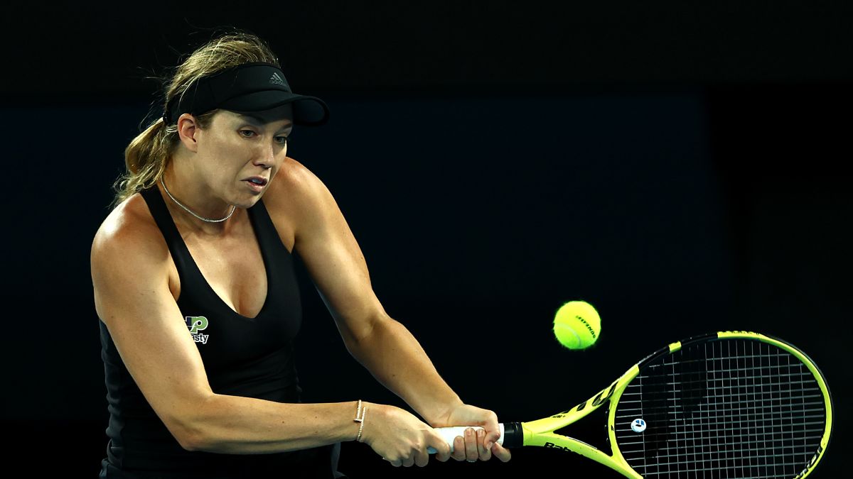 Danielle Collins American reaches maiden grand slam final with victory over Iga Swiatek at Australian Open CNN