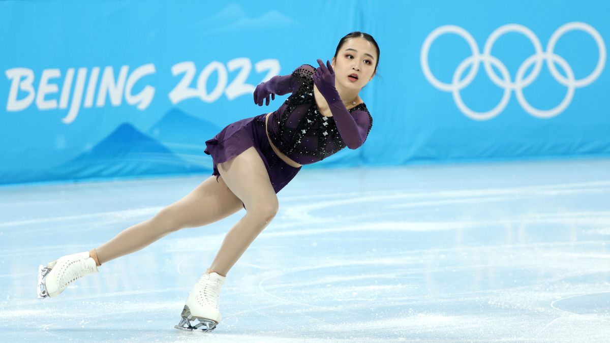 Video Chinese social media turns on US-born figure skater Zhu Yi after stumble CNN