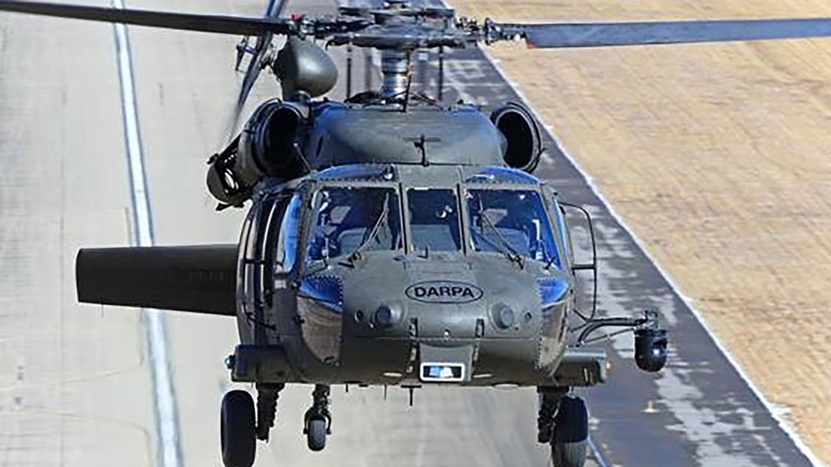 Black Hawk Helicopter Flies Without a Pilot for the First Time