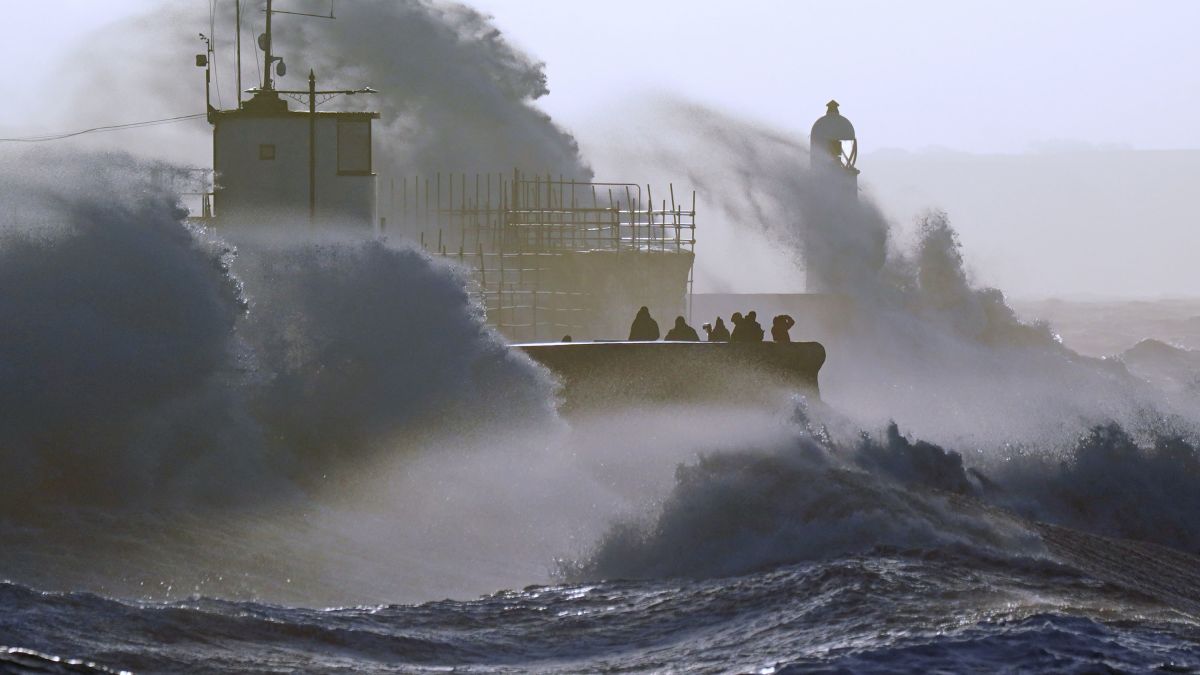 Storm Eunice blows off rooftops with highest wind speeds on record in  England - CNN